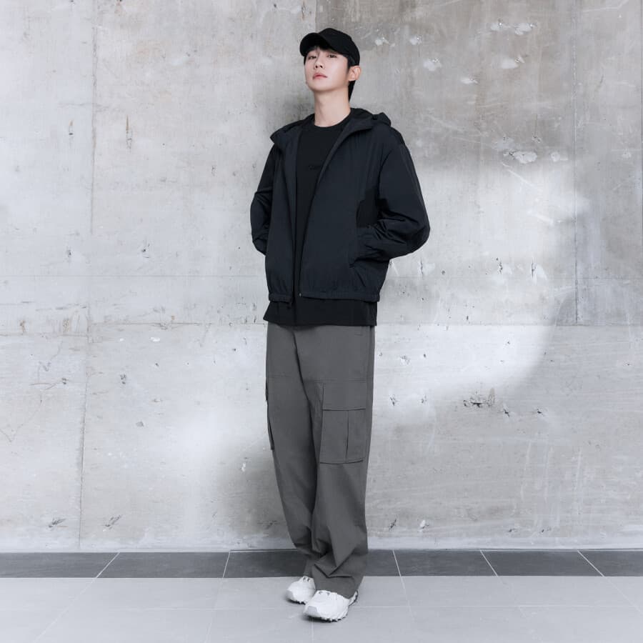 정해인유틸리티후드점퍼 2