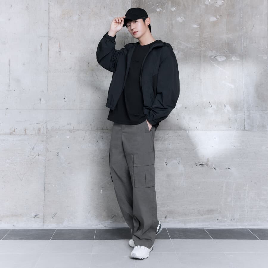 정해인유틸리티후드점퍼 3